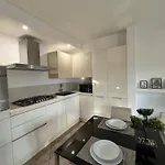 Civico 60 Apartman