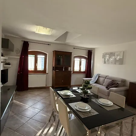 Apartmán Civico 60 *